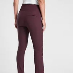 Athleta Wander Slim Ankle Pant in Maroon